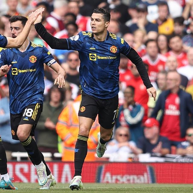 显得谨慎过 显得谨慎过