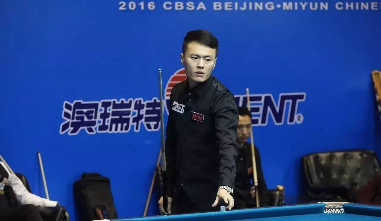 崭露头角 崭露头角