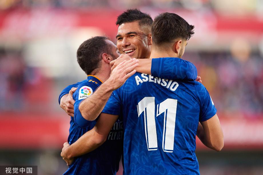 一向对中场 一向对中场